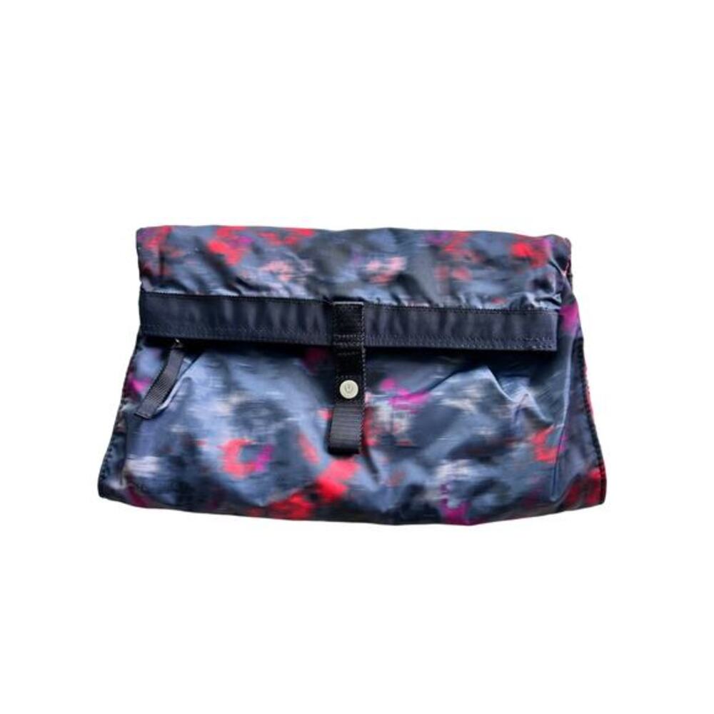 LULULEMON multi purpose Gym Vent foldable‎ Bag